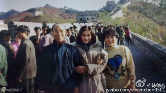 陈乔恩合影七朵花 素颜陈乔恩脸蛋仍白皙紧致 盘点明罕见青涩旧照（图）