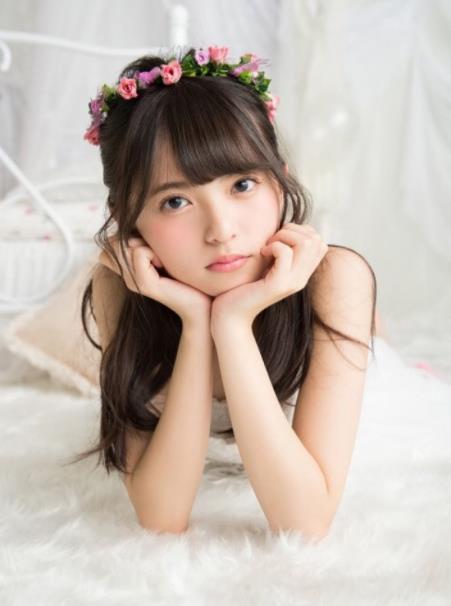 日本女星脸长只有18cm 被称神选中的美女