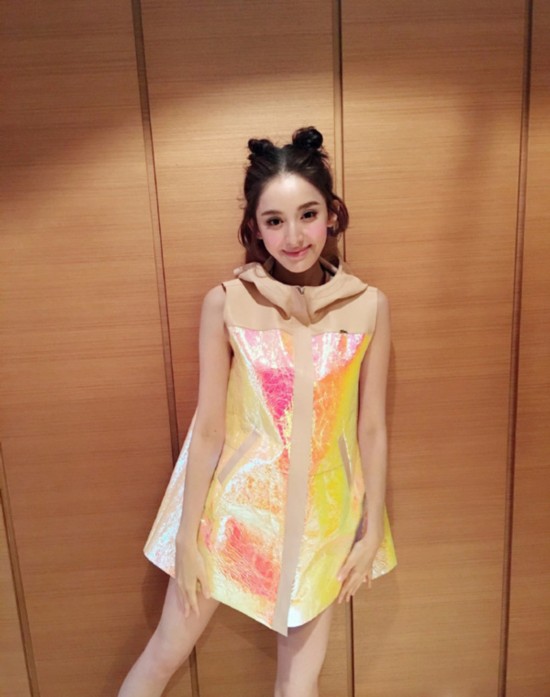 郑爽古力娜扎周冬雨 这些女星剪了短发人生便开了挂