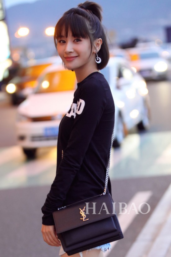 郑爽古力娜扎周冬雨 这些女星剪了短发人生便开了挂