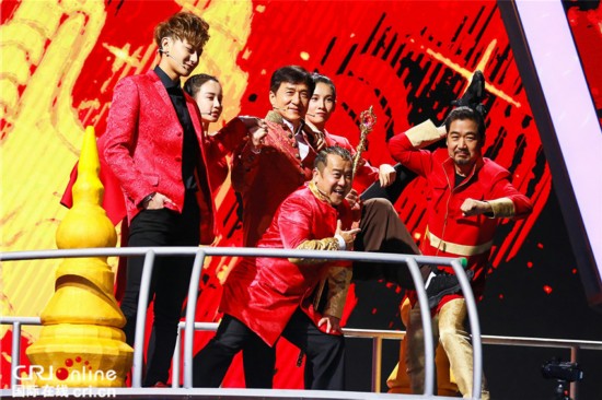 《王牌对王牌2》成龙抱头大哭？宋茜杨幂相互毁容