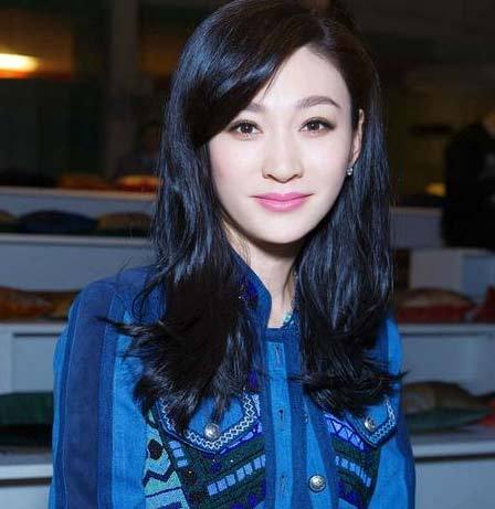 40代女星中能跟许晴比嫩的还有谁