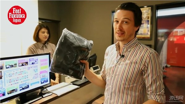 日本网吧实探：1小时9元还能洗澡 独立包间想干啥干啥