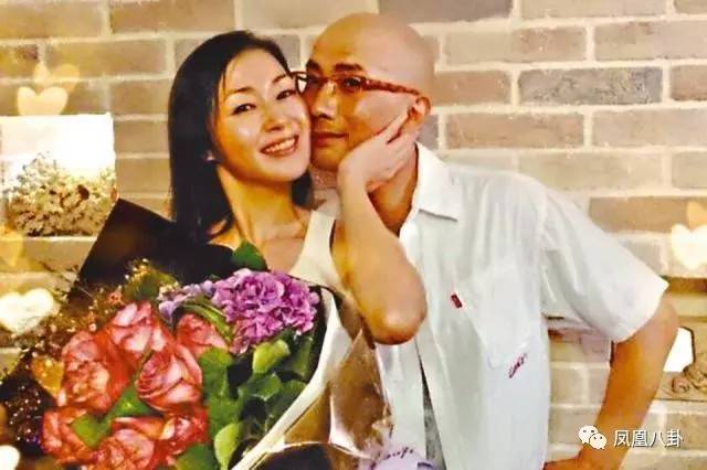 她是亚洲第一美腿TVB视后 与鬼才编剧相恋7日闪婚