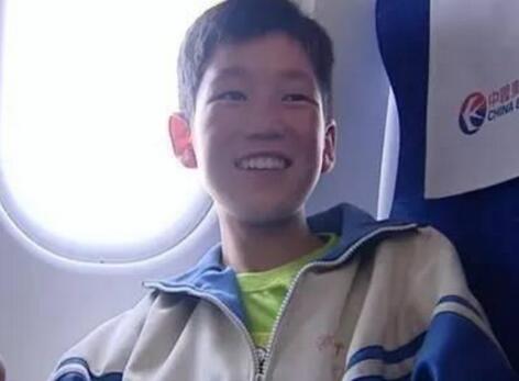 《变形计》孩子现状：李宏毅主演电影 这俩人彻底变网红