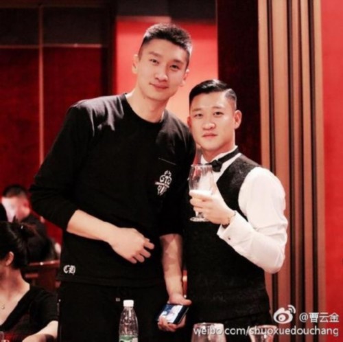曹云金孙悦王珞丹白百合神撞脸 娱乐圈