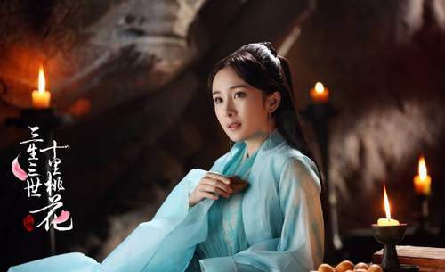 杨幂加景甜都不敌baby？统统败给抠图剧《孤芳不自赏》!