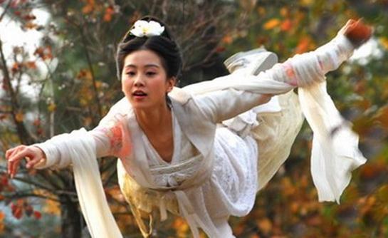 美艳狐仙PK： 《三生三世》迪丽热巴“凤九”能排第几