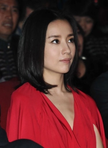 Angelababy赵丽颖 女星真实身高体重惊到你?