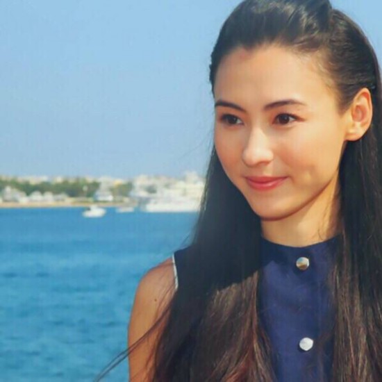 Angelababy赵丽颖 女星真实身高体重惊到你?