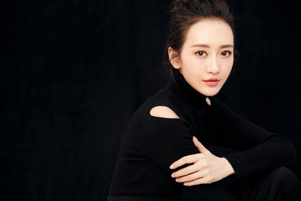 王鸥下巴与baby同款？王鸥：对不起 双下巴吓到各位