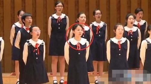 林妙可过南艺复试！林妙可PK杨沛宜 同为奥运女孩她们却有着截然相反的人生(图)