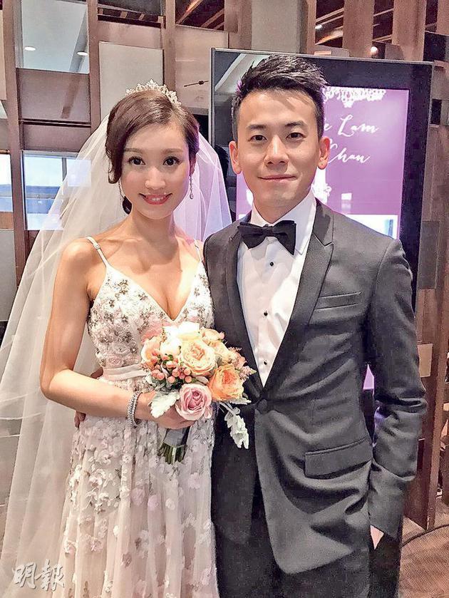 陈宇琛登记结婚激动落泪 港星石修荣升公公