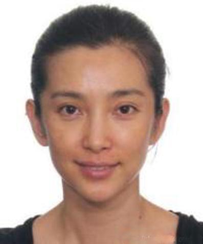 又一拨明星证件照曝光 高低眉高圆圆出水芙蓉