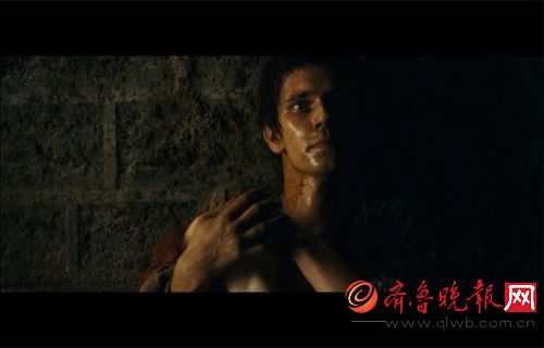 电影《香水》剧情介绍：为研制出绝世的香水气味 他杀害25名少女最后自赎