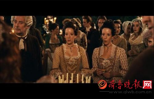 电影《香水》剧情介绍：为研制出绝世的香水气味 他杀害25名少女最后自赎