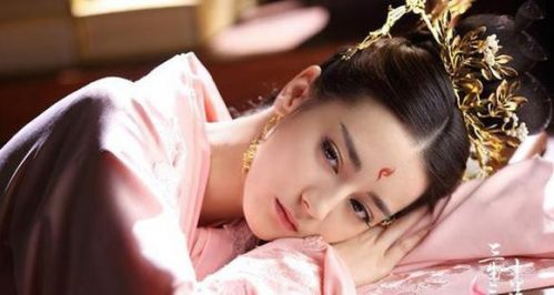 杨幂迪丽热巴张馨予周迅PK 谁是最撩人“狐狸精”
