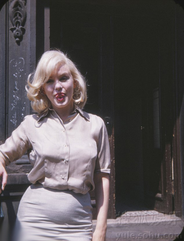 玛丽莲-梦露生前孕照公开 小肚微微隆起[1]