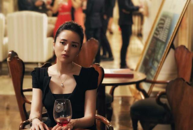她与黄晓明赵薇等并称为96级