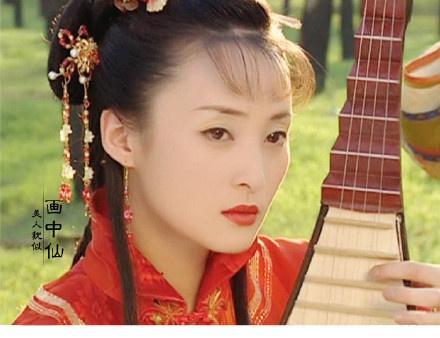当年留着柳叶眉的女明星，还是她最漂亮！