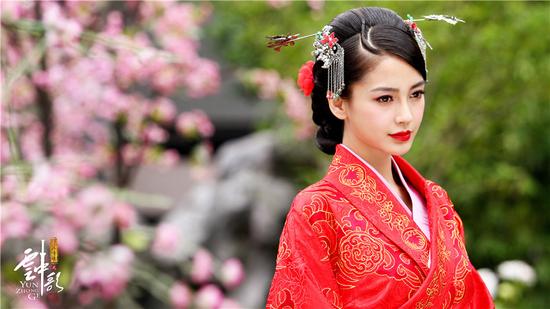 赵丽颖baby争《诛仙》女主 赵丽颖angelababy谁美？