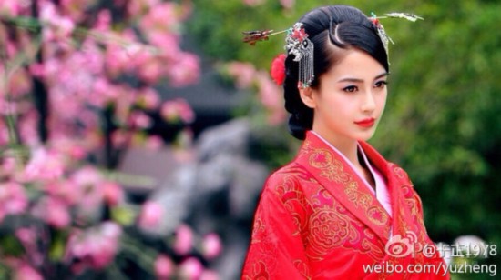 赵丽颖baby争《诛仙》女主 赵丽颖angelababy谁美？