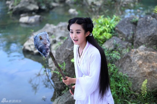 赵丽颖baby争《诛仙》女主 赵丽颖angelababy谁美？