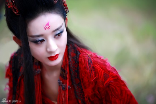 赵丽颖baby争《诛仙》女主 赵丽颖angelababy谁美？