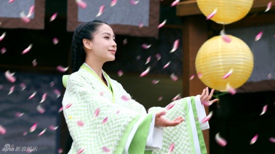 赵丽颖baby争《诛仙》女主 赵丽颖angelababy谁美？