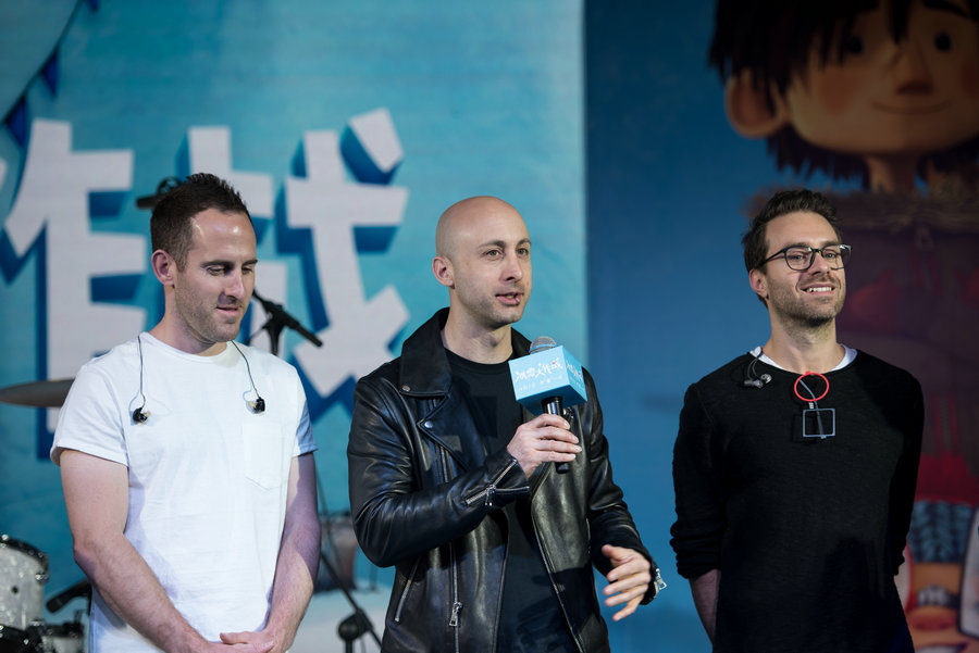 许魏洲与 简单计划 现场飙歌 助力《冰雪大作战