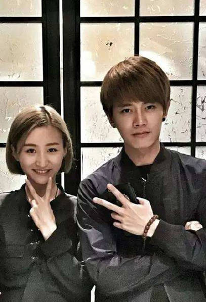 任嘉伦公布恋情 女友聂欢性感私照曝光