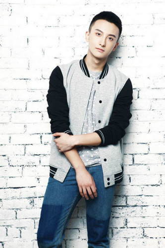 还记得《家有儿女》中的配角吗？如今他们也大火