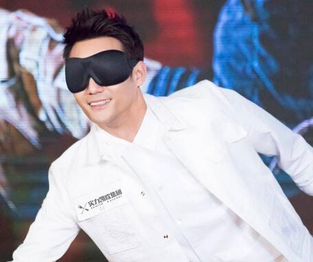 当男明星蒙住了眼睛，张艺兴霸气十足杨洋仙气飘飘