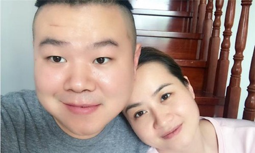 岳云鹏少年照片和近照曝光，女儿可爱老婆是护士