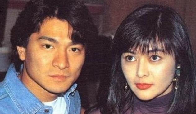 这些路人因为长得好看成为明星，最后一位堪称是人生赢家