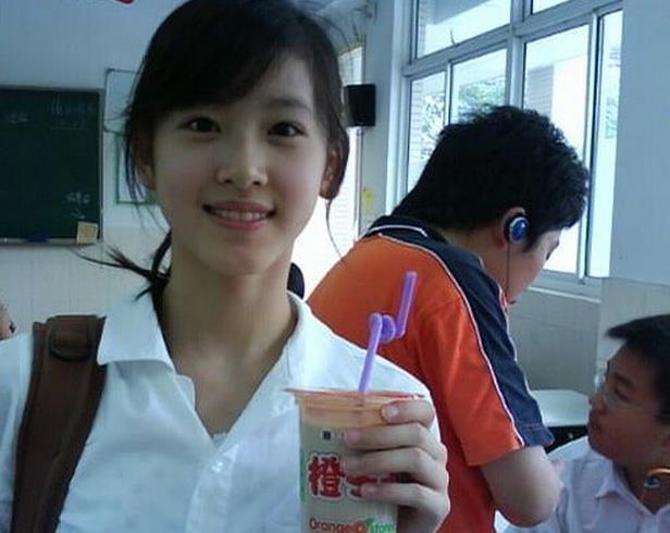 这些路人因为长得好看成为明星，最后一位堪称是人生赢家