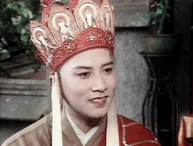 这些路人因为长得好看成为明星，最后一位堪称是人生赢家