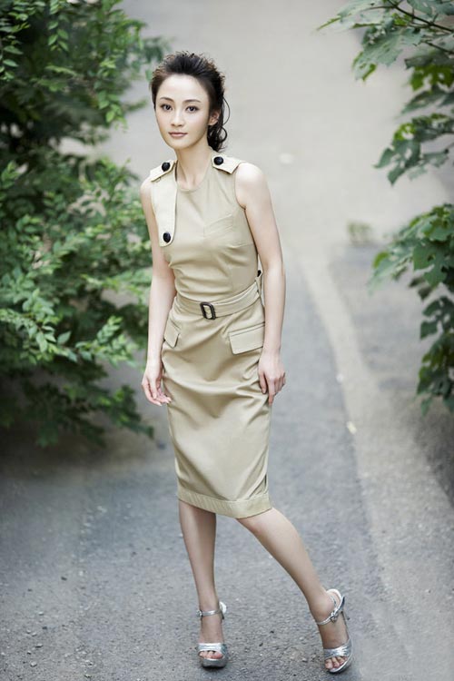女星真实身高体重惊到你? 唐嫣Angelababy赵丽颖