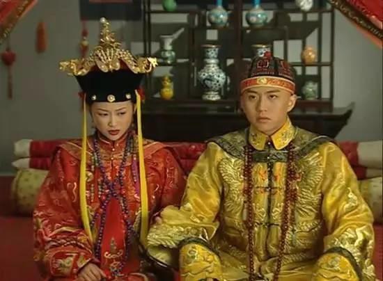 黄晓明邓超的“第一夫人”，31岁嫁入豪门，现两个儿子家庭幸福