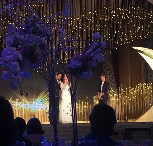 原来何炅给这么多明星夫妻主持过婚礼