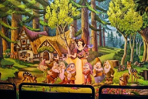 《白雪公主与七个小矮人》故事原型