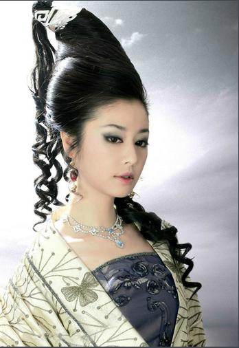 最美狐狸精:诗诗清纯，杨幂灵动，但都不能与她比美