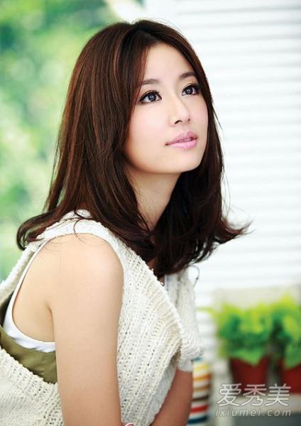 女星最美不过“小鹿眼” 杨幂Angelababy眼神勾人