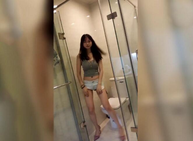 抵制低俗：女主播卫生间直播被封