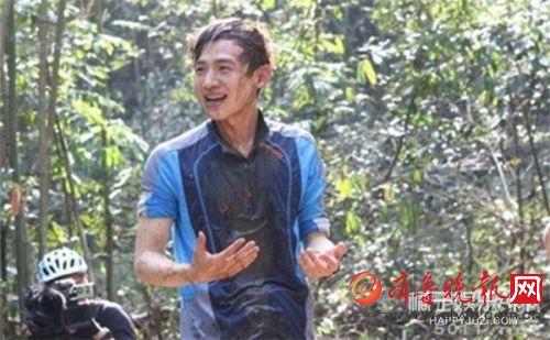 白敬亭：既是温情脉脉的暖男，也是搞笑有趣的白Rap