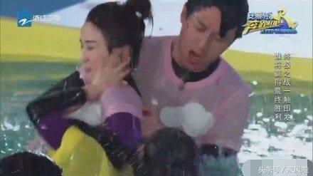 第5季跑男中“耍狠”的女嘉宾 应采儿“狠打”鹿晗