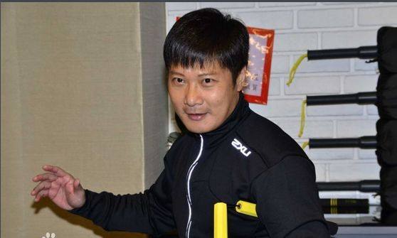 他是洪金宝唯一的徒弟，暴打李连杰甄子丹，武功很高却只演坏人