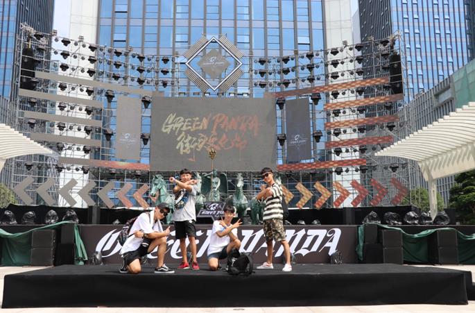 GREEN PANDA街头文化节昨日重庆开幕，齐聚街舞大神开战角逐