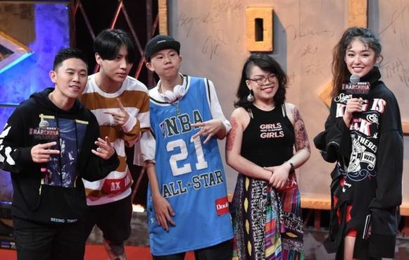 《中国有嘻哈》总决赛嘻哈family集结 嘻哈侠欧阳靖重磅回归