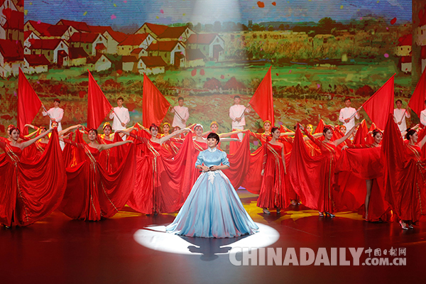 《歌声里的中国》：讲述中国故事,传承中国精神